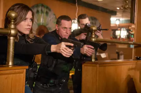 Chicago P.D. - galeria zdjęć - filmweb