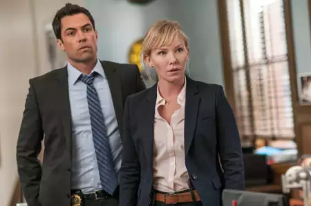 Chicago P.D. - galeria zdjęć - filmweb