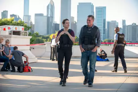 Chicago P.D. - galeria zdjęć - filmweb