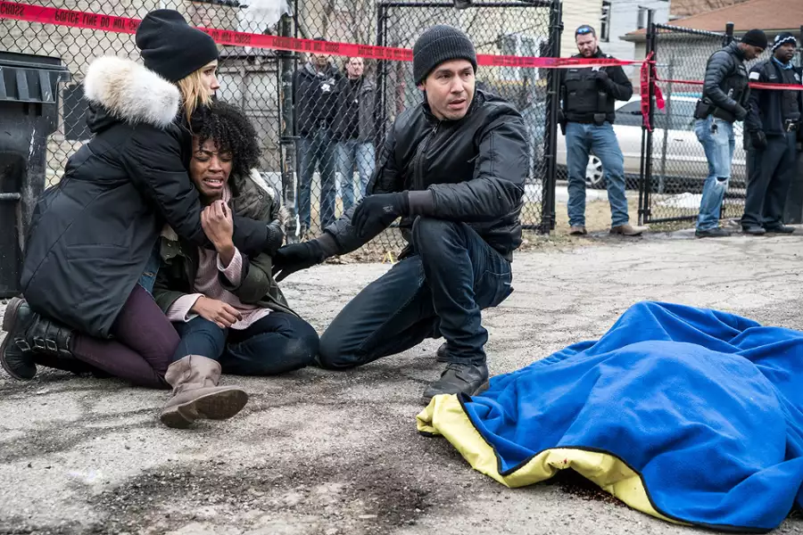 Chicago P.D. - galeria zdjęć - filmweb
