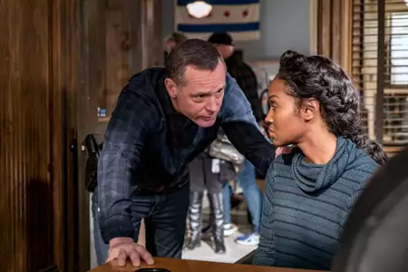 Chicago P.D. - galeria zdjęć - filmweb