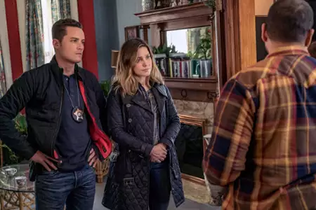 Chicago P.D. - galeria zdjęć - filmweb