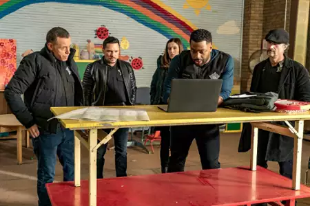 Chicago P.D. - galeria zdjęć - filmweb