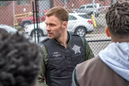 Chicago P.D. - galeria zdjęć - filmweb