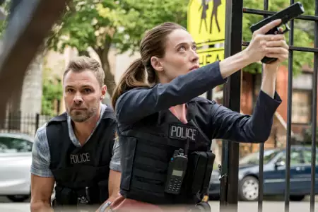 Chicago P.D. - galeria zdjęć - filmweb