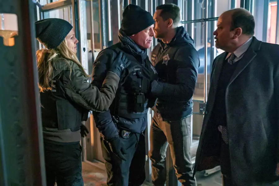 Chicago P.D. - galeria zdjęć - filmweb