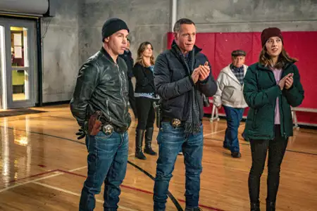 Chicago P.D. - galeria zdjęć - filmweb