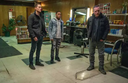 Chicago P.D. - galeria zdjęć - filmweb