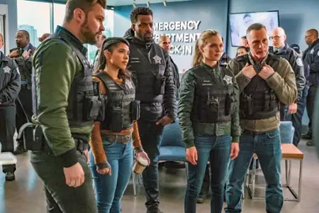 Chicago P.D. - galeria zdjęć - filmweb