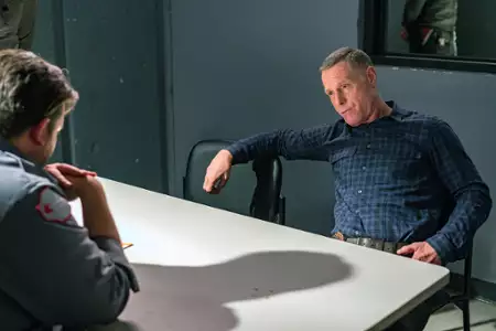 Chicago P.D. - galeria zdjęć - filmweb