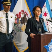 Chicago P.D. - galeria zdjęć - filmweb