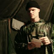 Evan Jones w Jarhead: Żołnierz piechoty morskiej