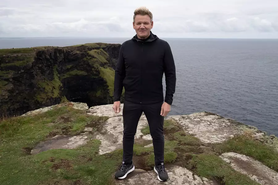 Gordon Ramsay: Świat na talerzu - galeria zdjęć - filmweb