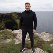 Gordon Ramsay: Świat na talerzu - galeria zdjęć - filmweb