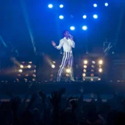 Michael - galeria zdjęć - filmweb