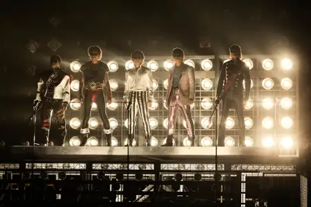 Michael - galeria zdjęć - filmweb