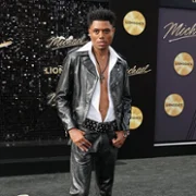 Michael - galeria zdjęć - filmweb