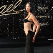 Michael - galeria zdjęć - filmweb