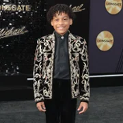 Michael - galeria zdjęć - filmweb