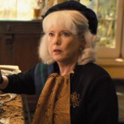 Julia Duffy w Palm Royale