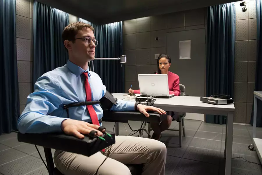 Snowden - galeria zdjęć - filmweb