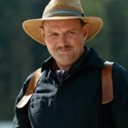 Jedz, m&oacute;dl się, szczekaj - galeria zdjęć - filmweb