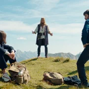 Jedz, m&oacute;dl się, szczekaj - galeria zdjęć - filmweb