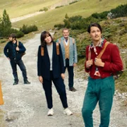 Jedz, m&oacute;dl się, szczekaj - galeria zdjęć - filmweb