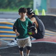 Wielki mały kłopot - galeria zdjęć - filmweb