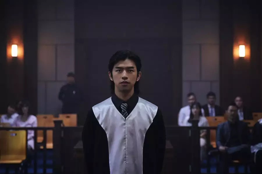 Wielki mały kłopot - galeria zdjęć - filmweb