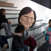Kidding - galeria zdjęć - filmweb