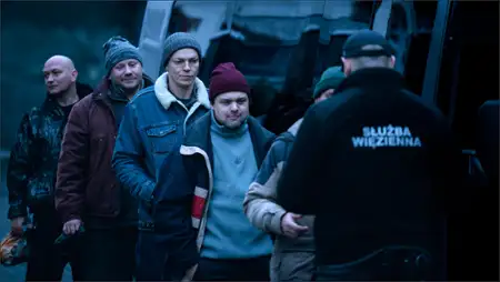 Klangor - galeria zdjęć - filmweb