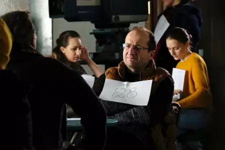 Piękni i bezrobotni - galeria zdjęć - filmweb