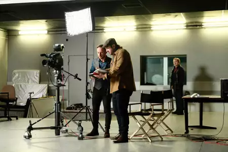 Piękni i bezrobotni - galeria zdjęć - filmweb