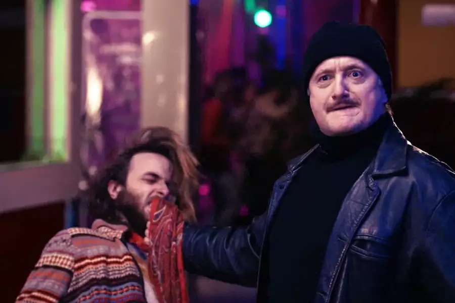 Piękni i bezrobotni - galeria zdjęć - filmweb