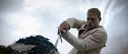 Król Artur: Legenda miecza - galeria zdjęć - filmweb