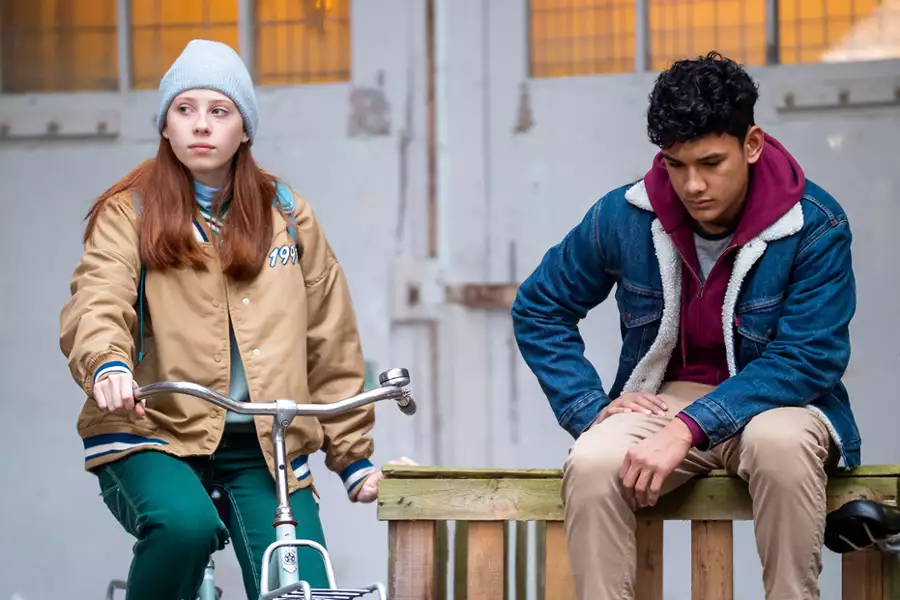 Taniec lwa - galeria zdjęć - filmweb