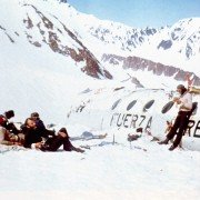 Stranded: I've Come from a Plane That Crashed on the Mountains - galeria zdjęć - filmweb