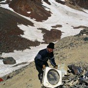 Stranded: I've Come from a Plane That Crashed on the Mountains - galeria zdjęć - filmweb