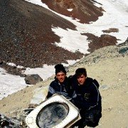Stranded: I've Come from a Plane That Crashed on the Mountains - galeria zdjęć - filmweb