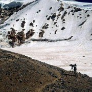 Stranded: I've Come from a Plane That Crashed on the Mountains - galeria zdjęć - filmweb