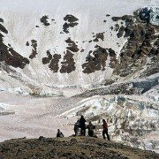Stranded: I've Come from a Plane That Crashed on the Mountains - galeria zdjęć - filmweb