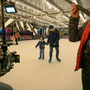 Świąteczny skok - galeria zdjęć - filmweb