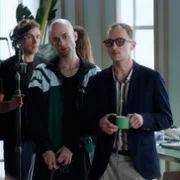 Proud - galeria zdjęć - filmweb