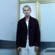 Proud - galeria zdjęć - filmweb