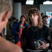 Proud - galeria zdjęć - filmweb