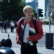 Proud - galeria zdjęć - filmweb