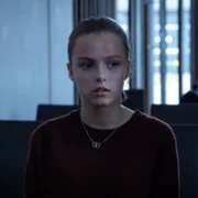 Proud - galeria zdjęć - filmweb