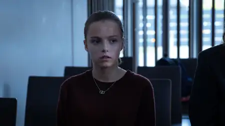 Proud - galeria zdjęć - filmweb