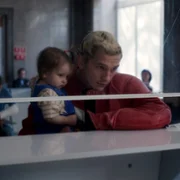 Proud - galeria zdjęć - filmweb
